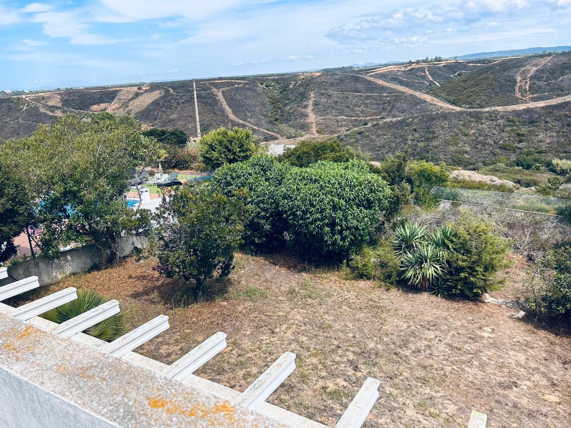 Holiday home Casa Flora - Vale Da Telha - Nature - Surf & Sun
