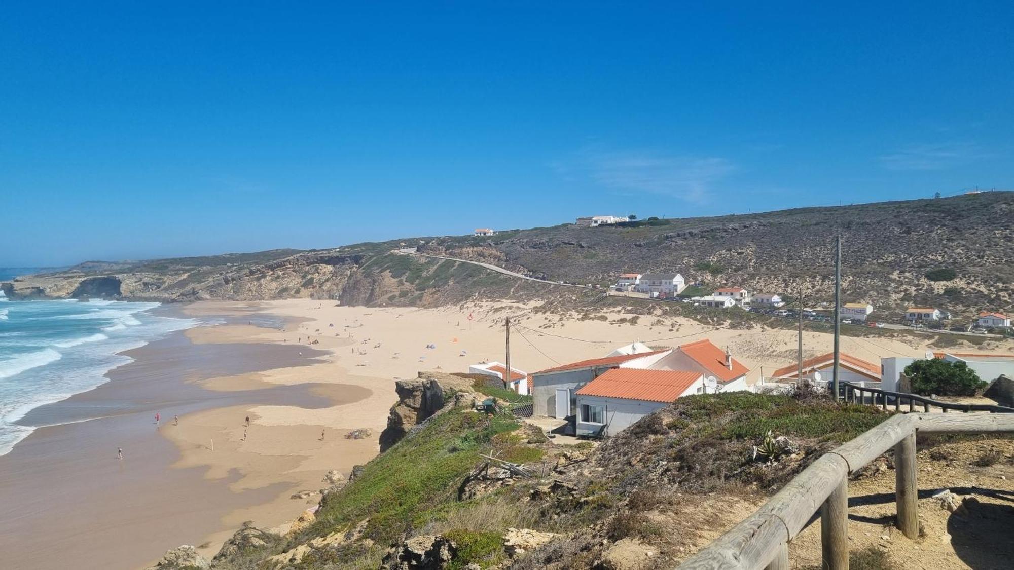 Holiday home Casa Flora - Vale Da Telha - Nature - Surf & Sun Aljezur