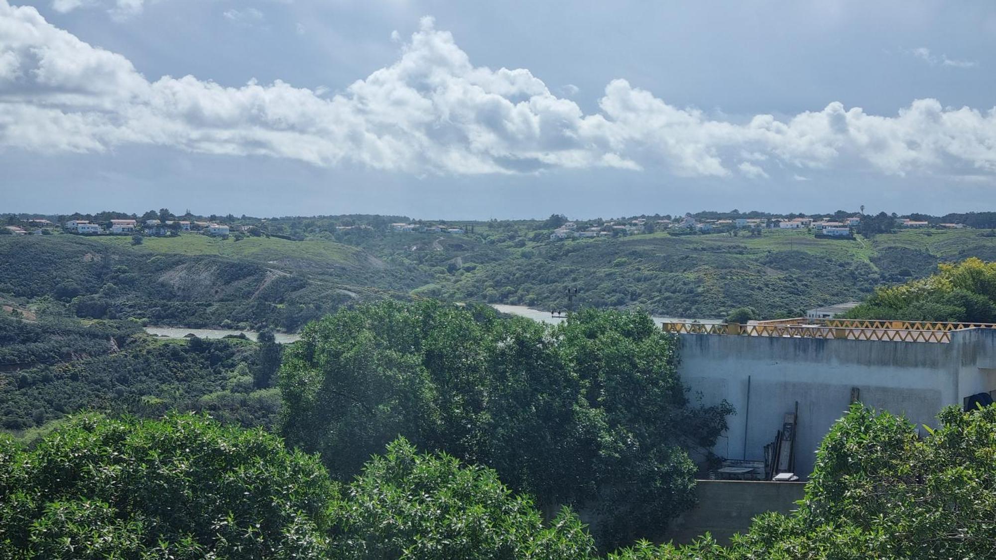 Holiday home Casa Flora - Vale Da Telha - Nature - Surf & Sun