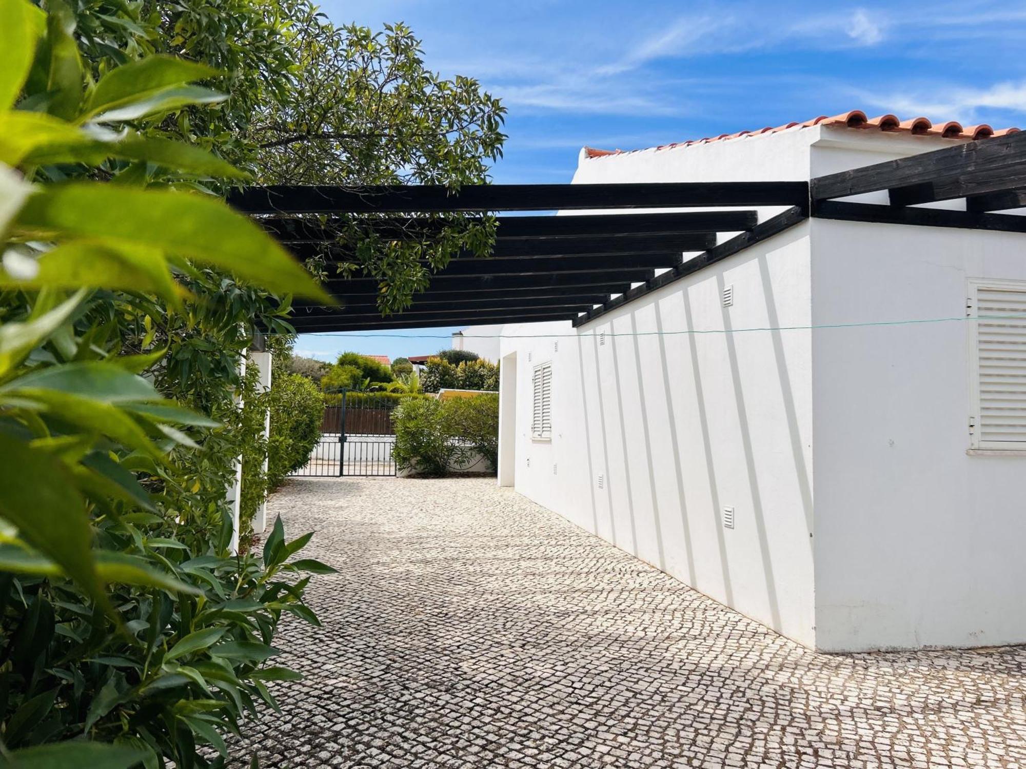 Casa Flora - Vale Da Telha - Nature - Surf & Sun Holiday home *