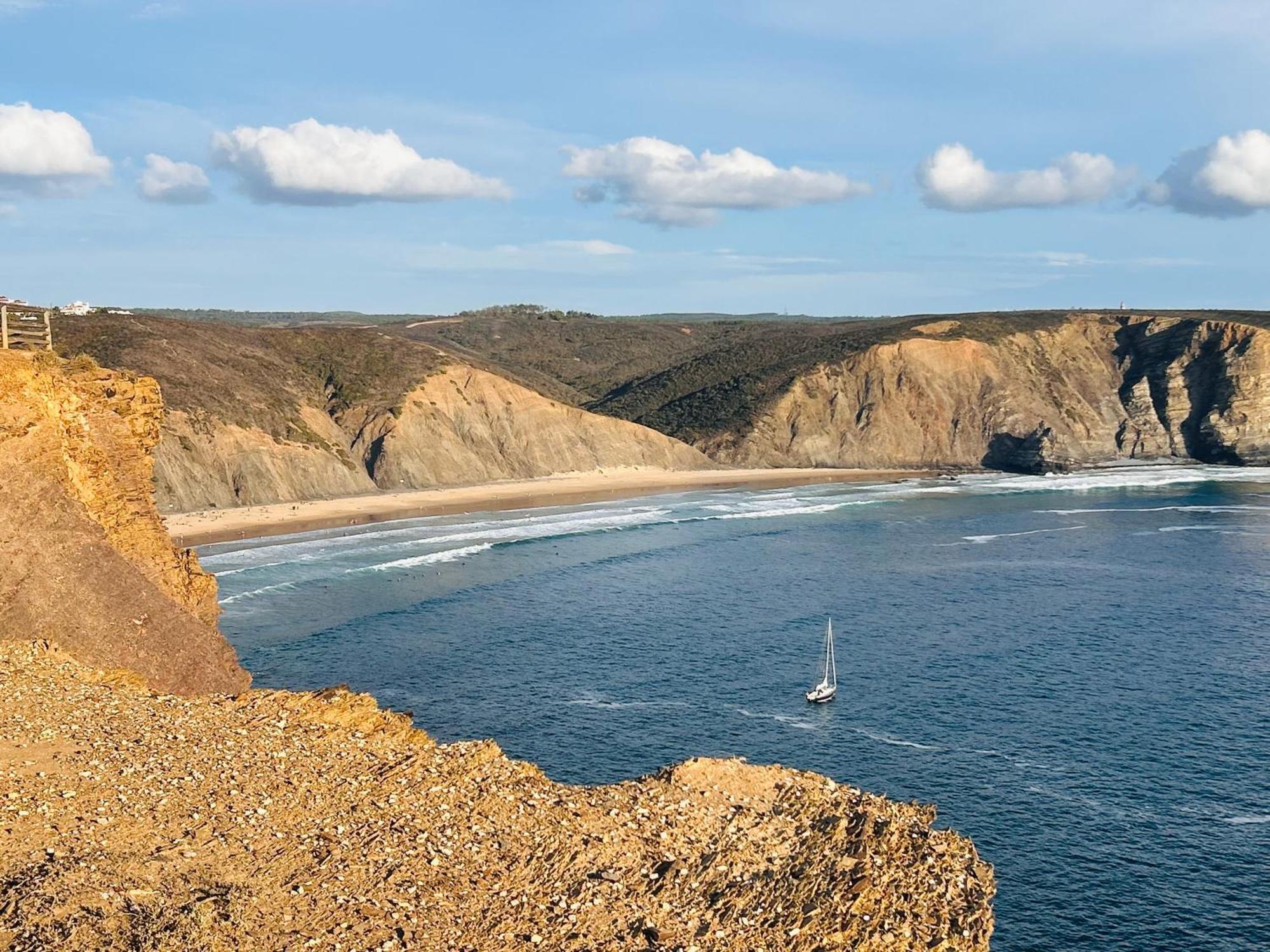 Casa Flora - Vale Da Telha - Nature - Surf & Sun Holiday home Aljezur