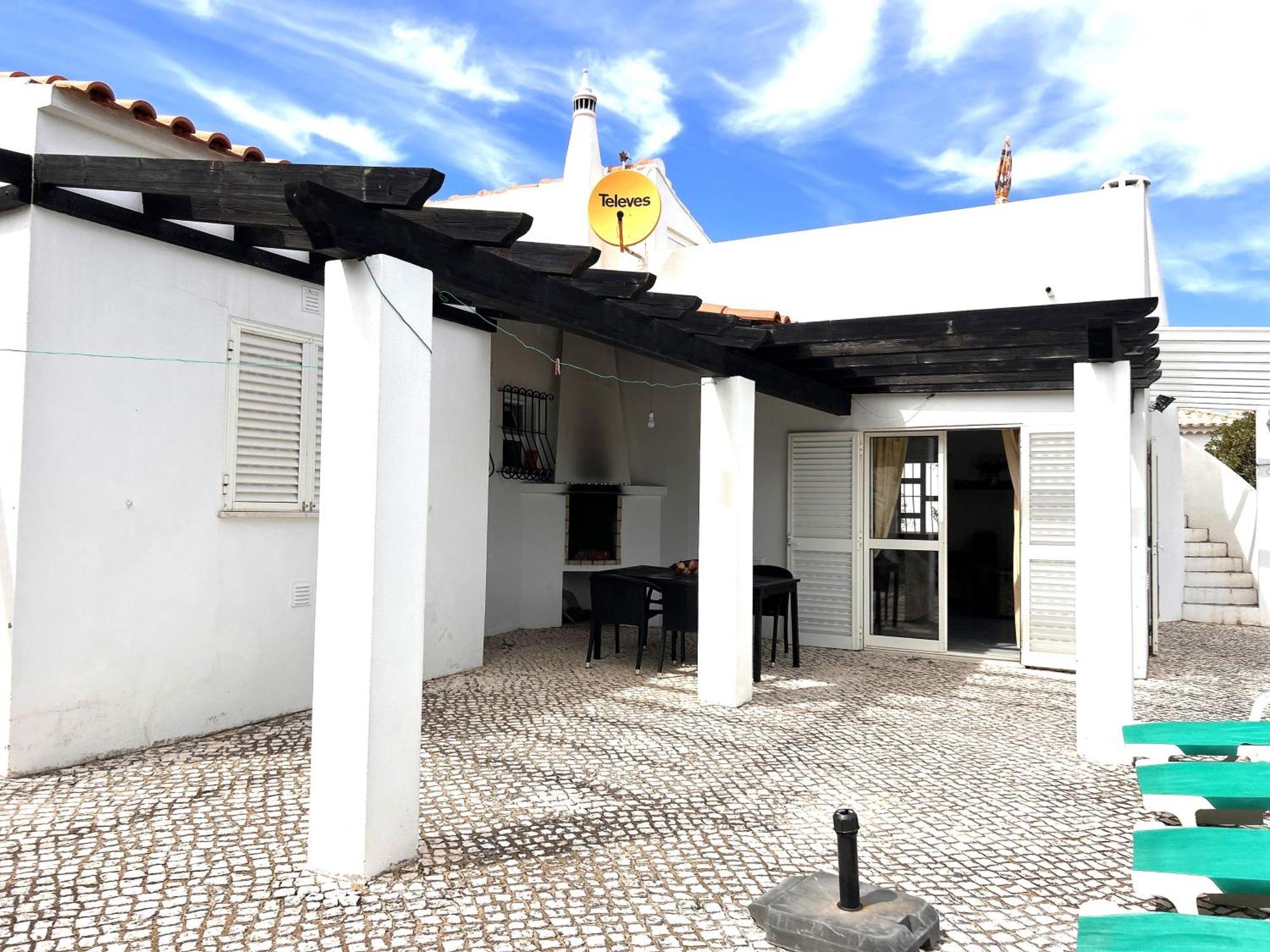Holiday home Casa Flora - Vale Da Telha - Nature - Surf & Sun *